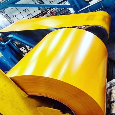 30 dessus de la mesure 25um peignant la bobine en acier enduite d'une première couche de peinture de Galvalume pour le matériau de construction
