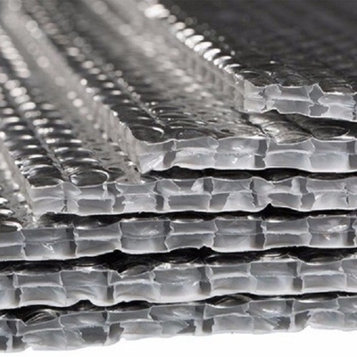 feuille d'Alu Bubble Foil du modèle 3D pour couvrir des matériaux de construction