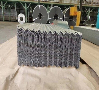 Tôles d'acier ondulées de 0,3 mm d'épaisseur Feuille de toit en zinc galvanisé