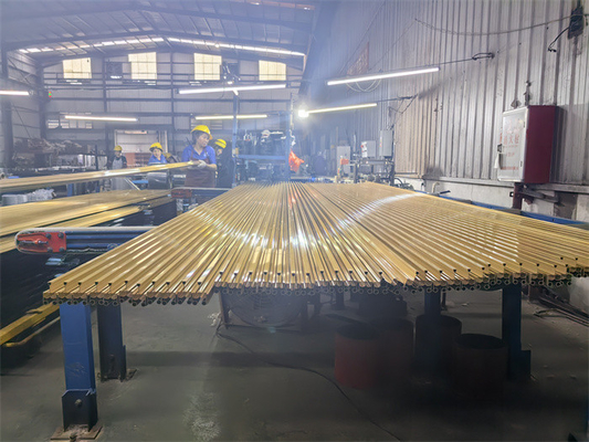 épaisseur 6061 de 0.38mm profil en aluminium de l'extrusion 6082 6063 pour des portes et Windows
