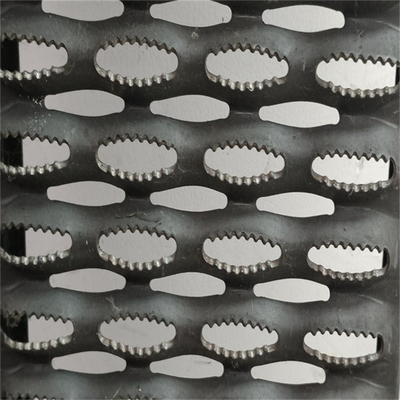 Feuilles perforées de plat de dérapage de bouche de crocodile anti pour l'escalier et le plancher