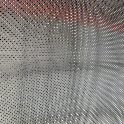 0.3mm ont galvanisé le métal perforé Mesh Round/hexagone pour l'équipement de filtrage