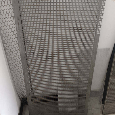l'ouverture rectangulaire de 1cm*2cm a galvanisé le métal perforé Mesh For Filtering Equipment