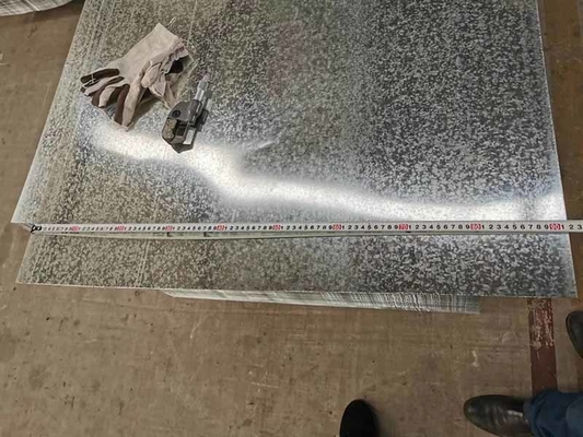 JIS G3302 SGCH Métaux laminés à chaud / trempés à chaud Fer tôle d'acier galvanisé