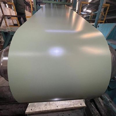 Coil en acier PPGI revêtu de couleur pour la fabrication de tôles de toiture ondulées