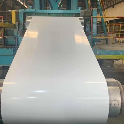 1500mm PPGI a enduit l'acier d'une première couche de peinture galvanisé pour des conseils d'électricité