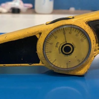 la couleur de Ral de catégorie de l'épaisseur CGCH de 0.12mm a enduit la bobine d'une première couche de peinture en acier en acier du Galvalume PPGL