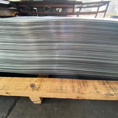 La construction a rainé 3mm a perforé la maille de feuille en aluminium