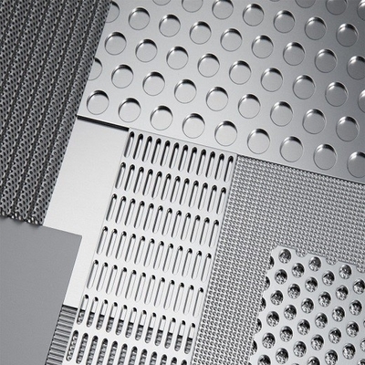 épaisseur Diamond Hexagonal Aluminum Perforated Sheet de 4mm décoratif