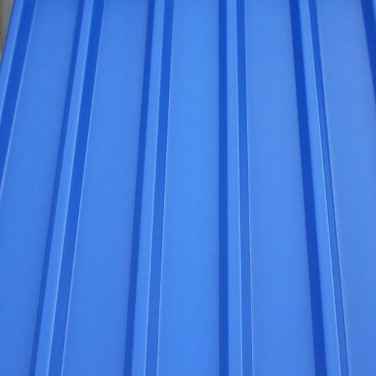 La couleur bleue de G550 680mm a enduit la toiture en acier enduite d'une première couche de peinture de bobine de galvalume