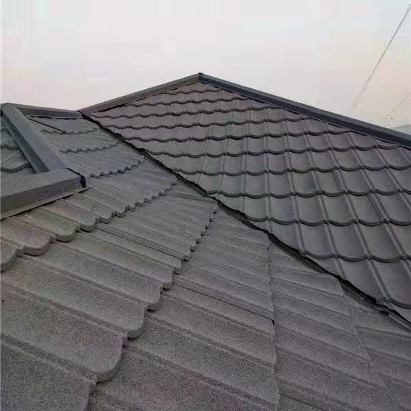 La couleur 0.3*420*1340 PPGI de RAL a ridé la feuille, feuilles galvanisées de toiture en métal