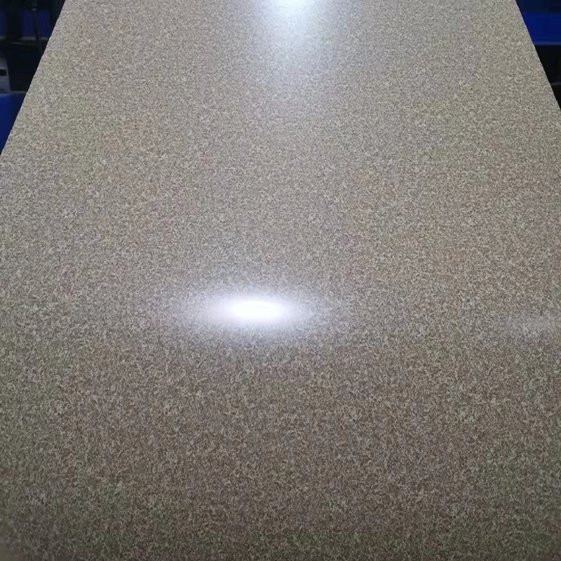 La couleur de PPGI a enduit la bobine en acier en acier galvanisée de la bobine PPGI de GI enduite d'une première couche de peinture par feuille ondulée de toiture en métal