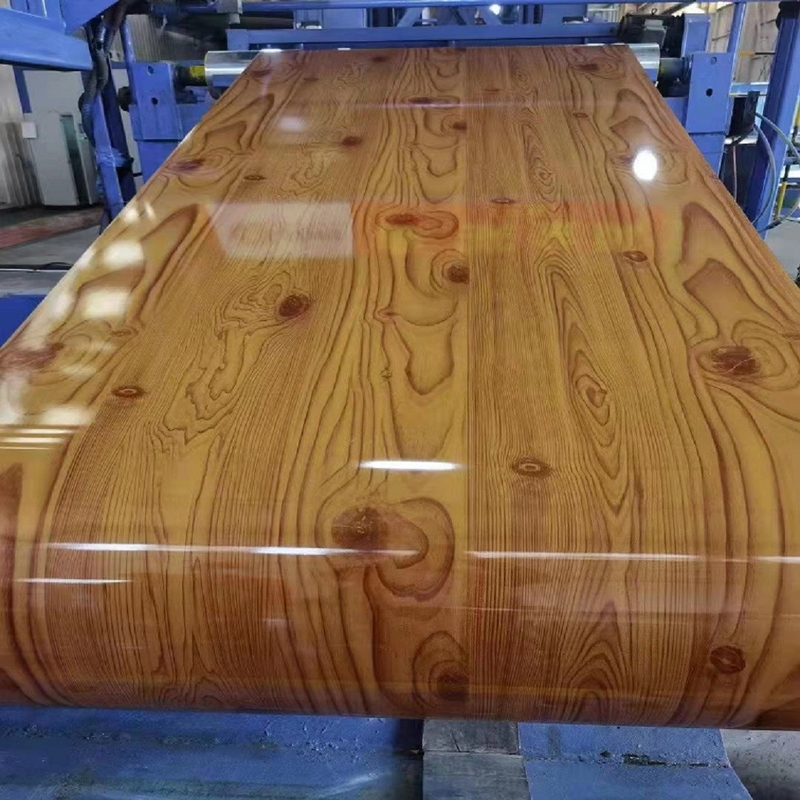 La couleur a enduit la bobine en acier enduite d'une première couche de peinture de Matt PPGI couvrant la feuille galvanisée d'acier inoxydable