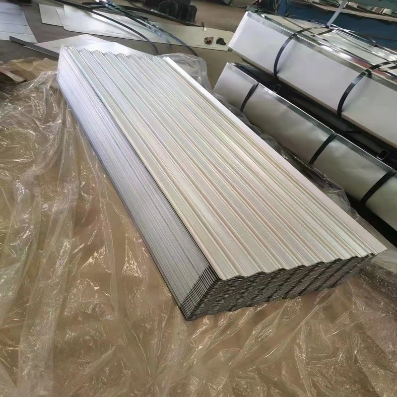 La couleur de PPGI a enduit la feuille ondulée de toiture en métal galvanisée pressant la tuile