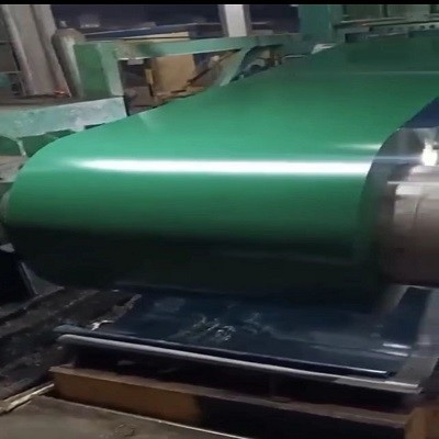 AZ120 enduisant la bobine en acier enduite d'une première couche de peinture de Gi 15um 7um pour la barrière de mur